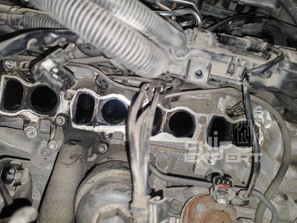 Чип-тюнинг, чистка впуска и промывка топливной системы Audi Q7 3.0D 2015