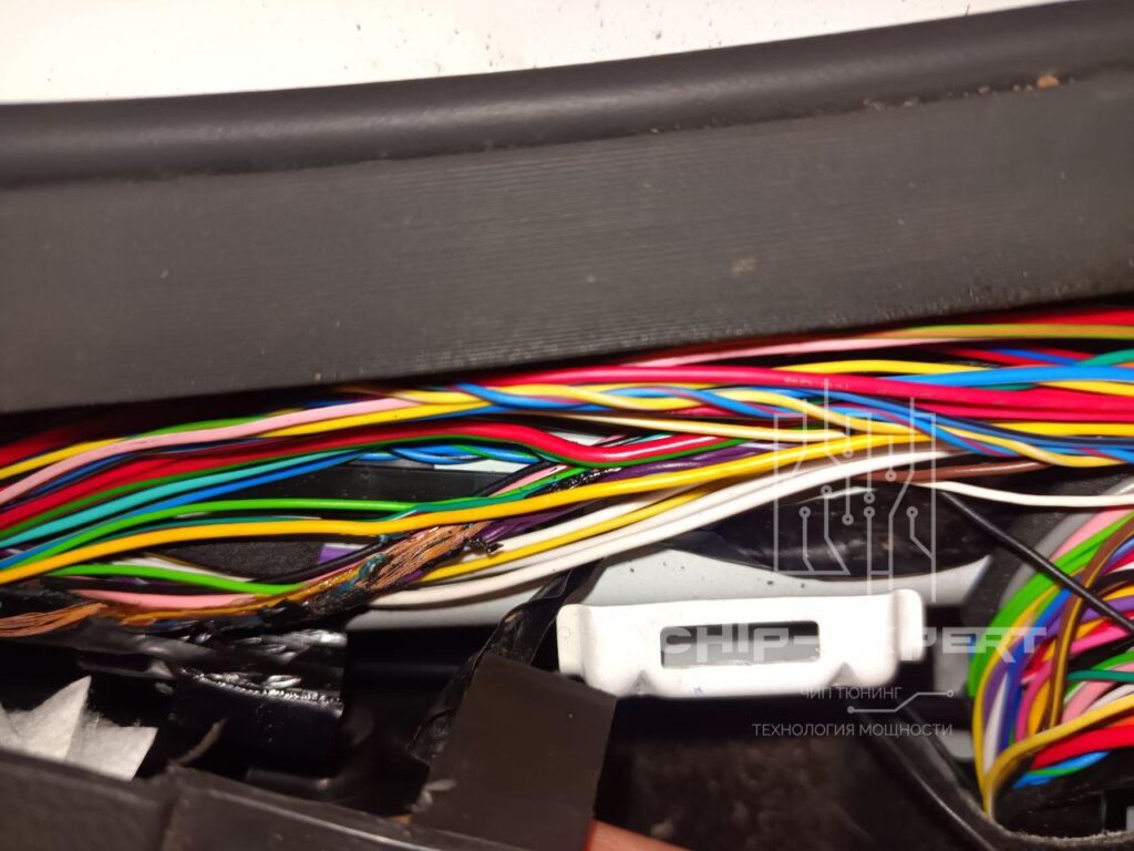 Ремонт проводки после замыкания Москвич 3