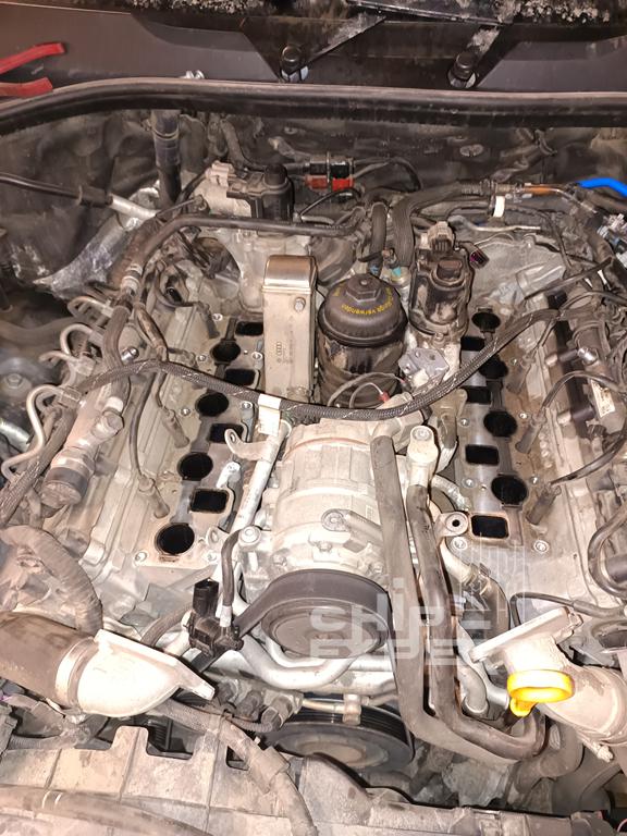 Чистка впуска и вихревых заслонок Audi Q7 4.2 TDI 2015