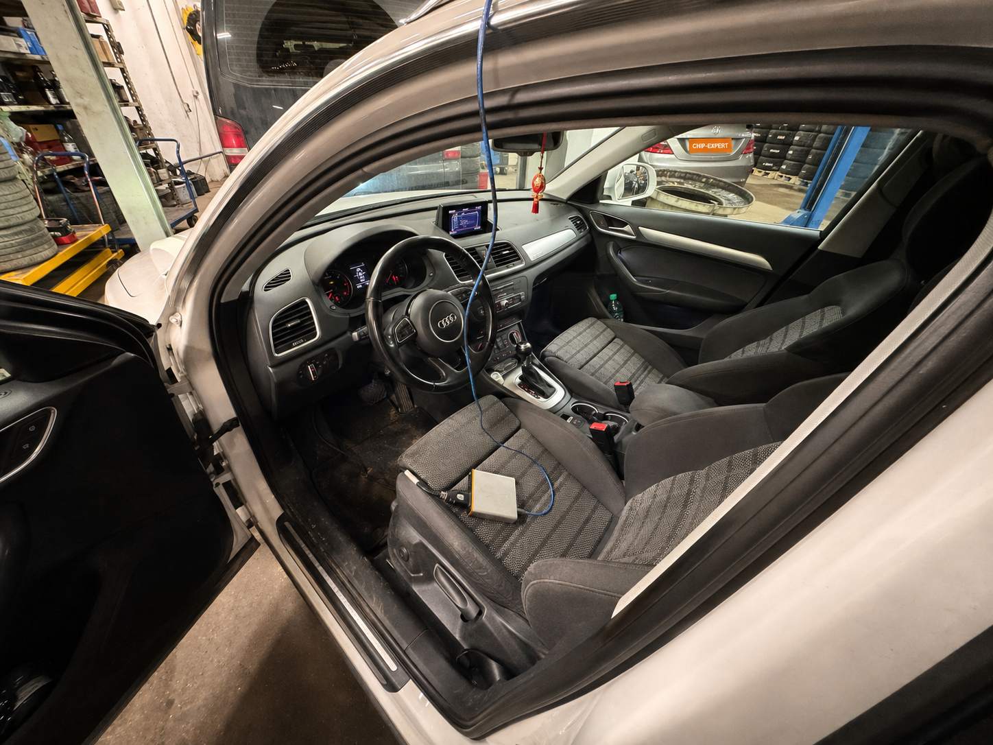 процесс чип-тюнинга Audi Q3 2015 в CHIP-EXPERT — chip-expert.pro