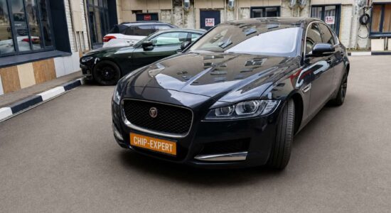 Кадр из мастерской Jaguar XF 2018 в Чип-Эксперт — chip-expert.pro